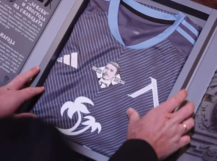 А ти, за колко би продал Апостола?