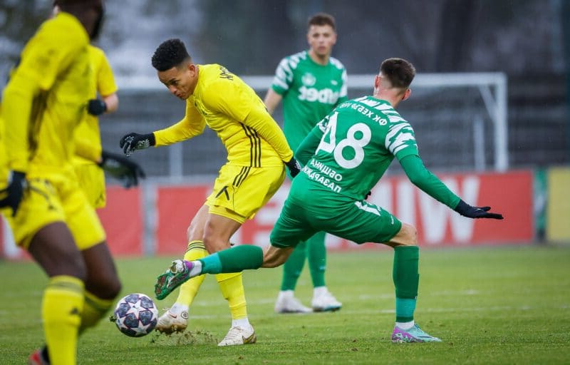 Едва четирима останаха от краха на Левски срещу Хебър Едва четирима останаха от краха на Левски срещу Хебър