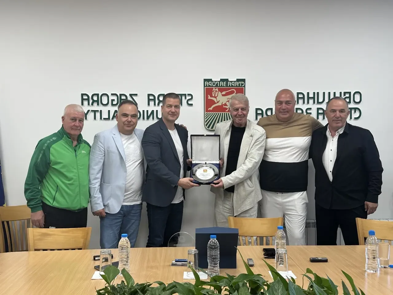 Кметът на Стара Загора  удостои с плакет Наско Сираков навръх рождения му ден