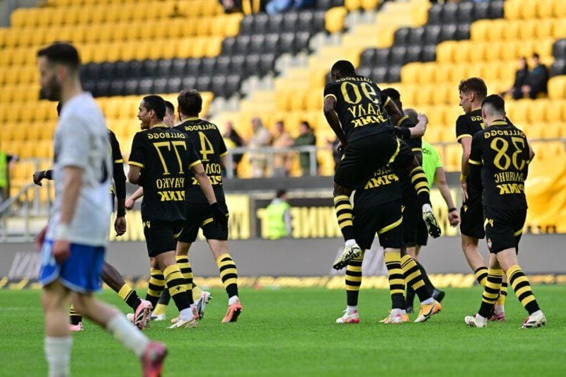 Ботев разсипа Спартак на Колежа