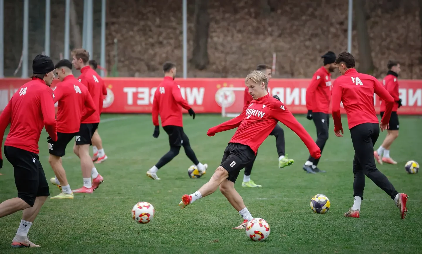 Янев определи групата за Локомотив