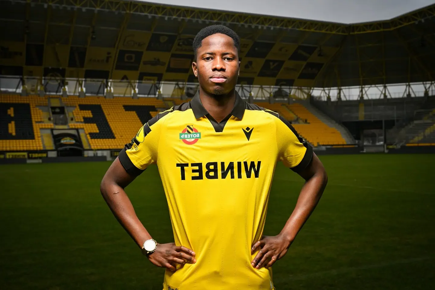 Ботев (Пд) се сдоби с национал на Гвинея Бисау