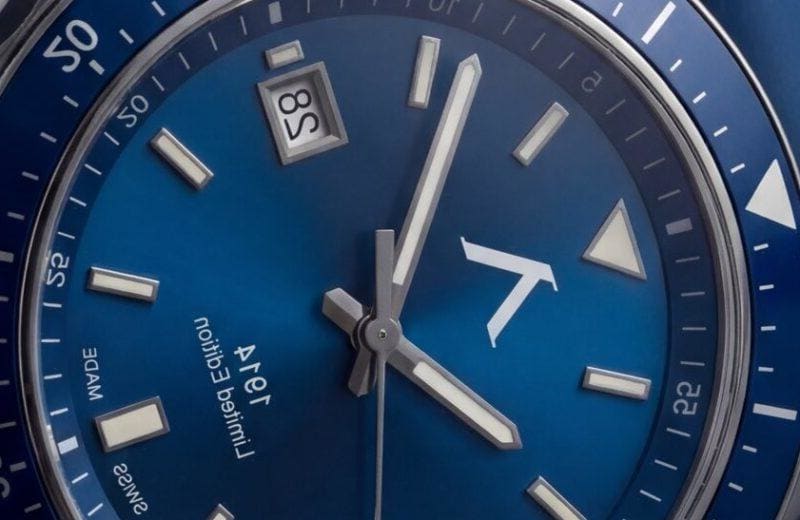 Левски пусна лимитирана колекционерска серия часовници