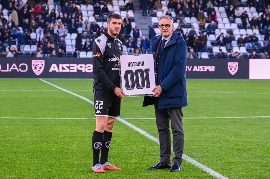 БГ национал с капитанската лента поведе отбора си към победа в Италия(ВИДЕО+СНИМКИ)