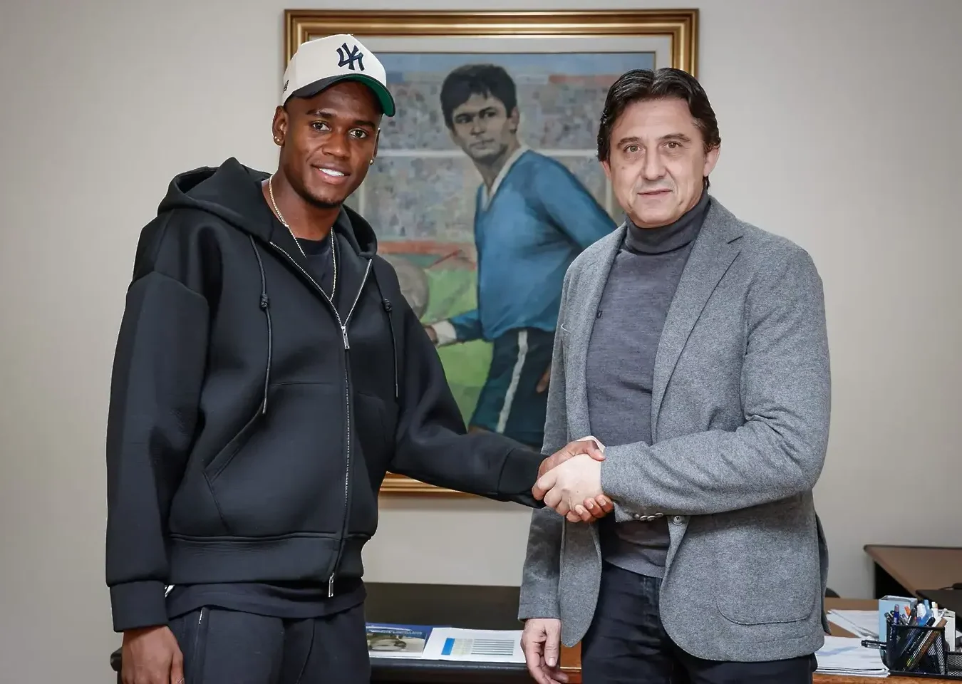 Официално! Переа е футболист на Левски