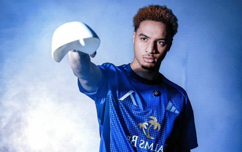 Левски с договор за Армстронг Окр-Флекс от звезден мениджър