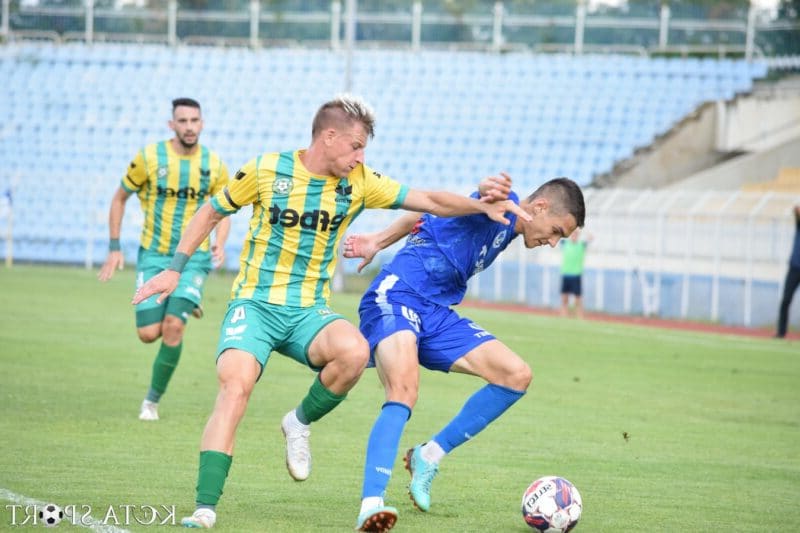 Първо в KOTASPORT : Спартак Вн изпреварва Марек за бранител на Пирин Бл