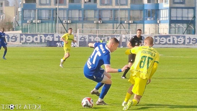 Гредите и вратар спряха Черноморец за победа над Лудогорец II (СНИМКИ)