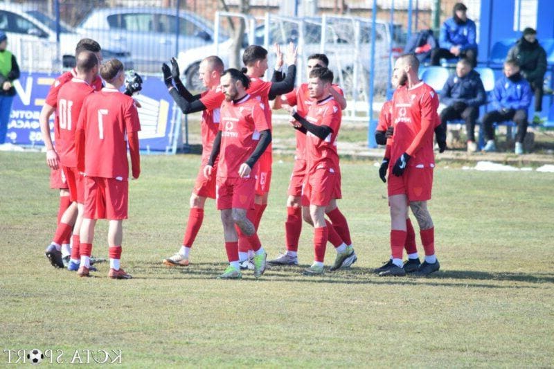 Спартак се държа геройски, но отстъпи на Славия Спартак се държа геройски, но отстъпи на Славия