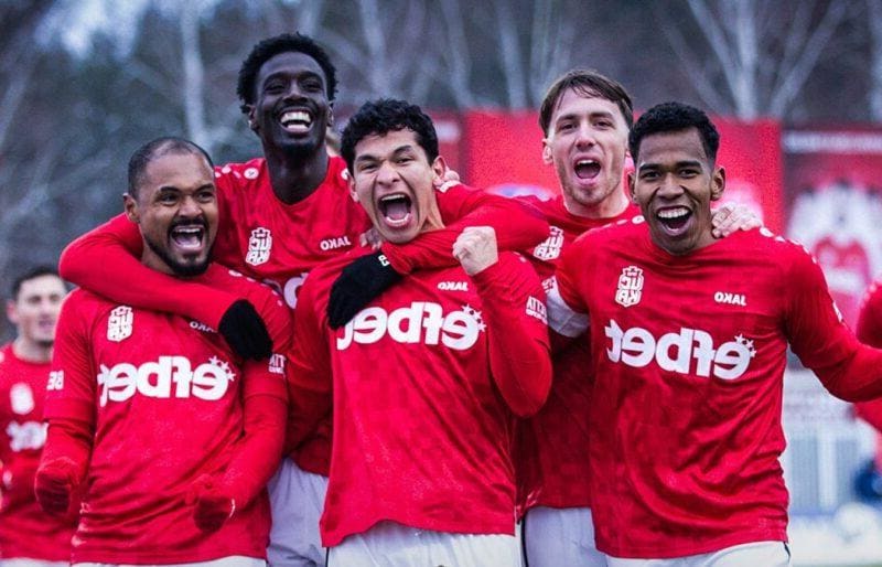 Голмайсторът на ЦСКА 1948 и съотборниците му се сбиха за фланелката на Лео Меси