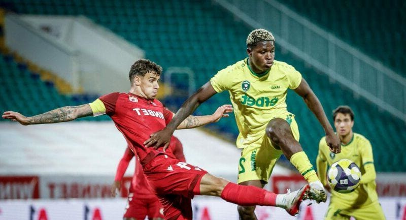 Младежки национал отново ще сложи капитанската лента на ЦСКА