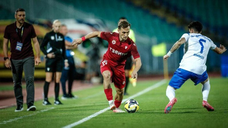 При продажба на Мартино: ЦСКА задейства спешен план за свой юноша в Ботев (Пд)