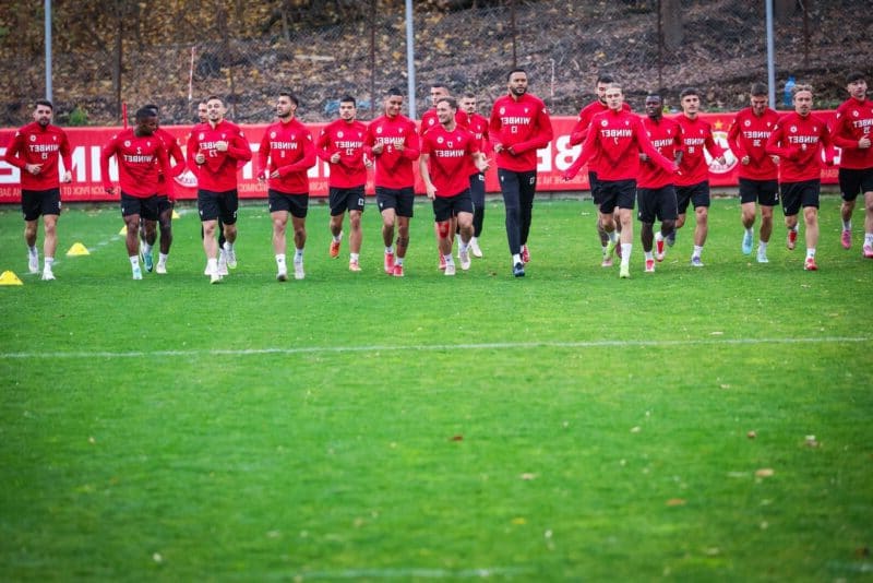 ЦСКА се подготвя без седем национала