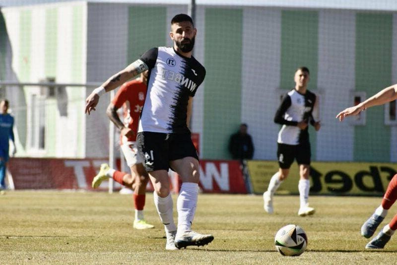 Локо (Пд) може да получи тежък удар