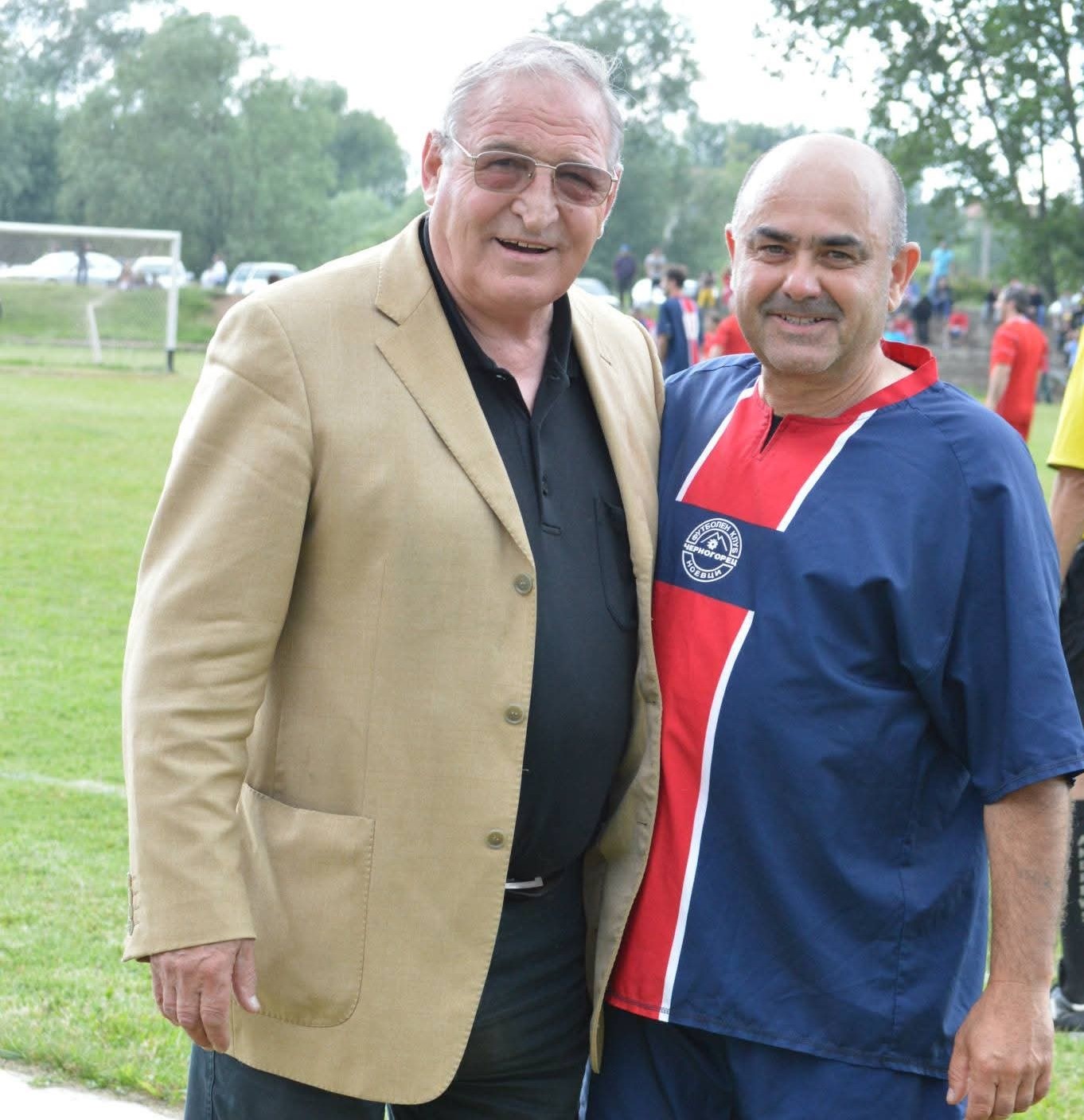 Димитър Пенев и ветераните на ЦСКА ще гостуват в събота в пернишко село