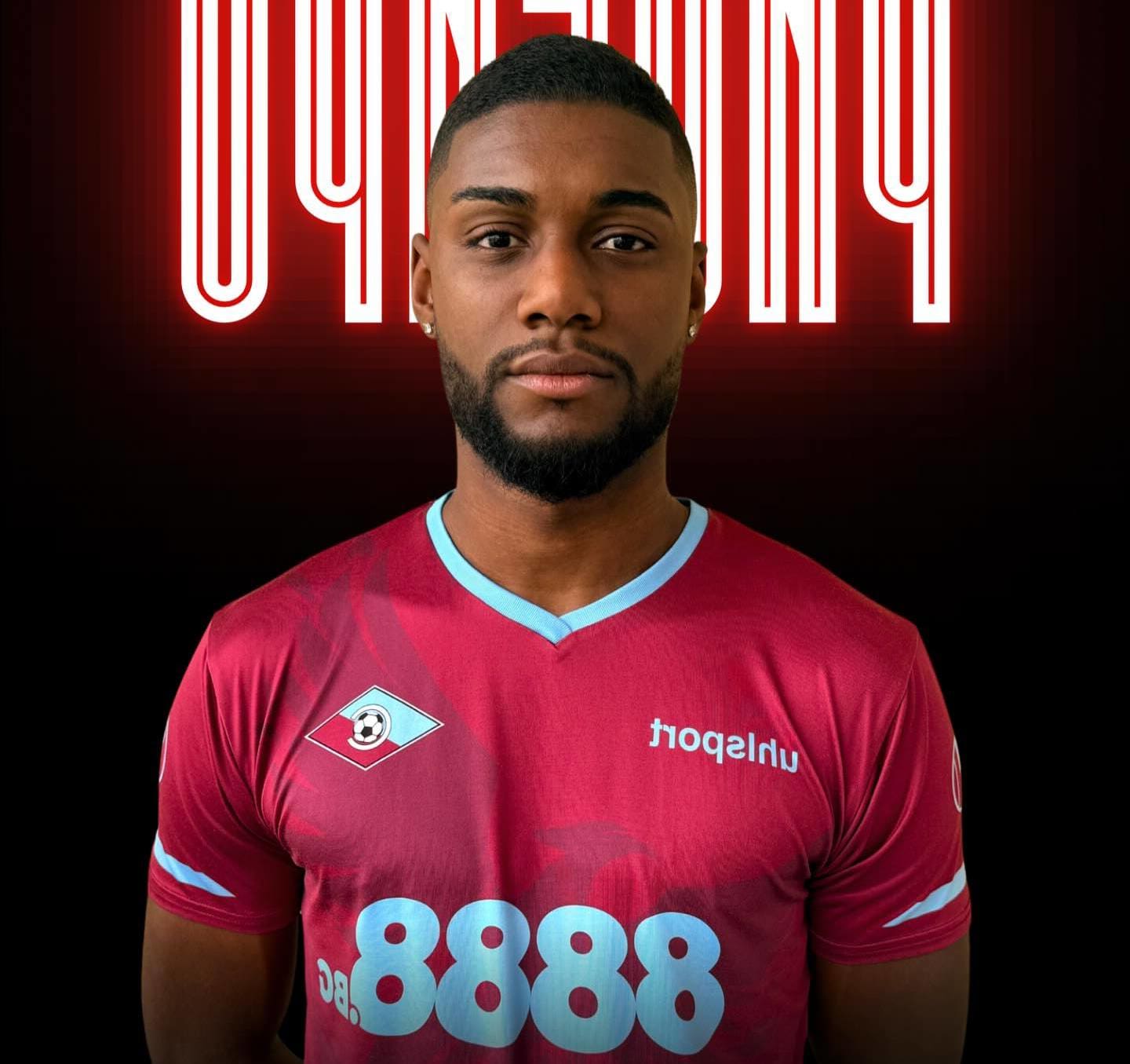 Септември с тройна трансферна сделка: вратар, защитник и нападател