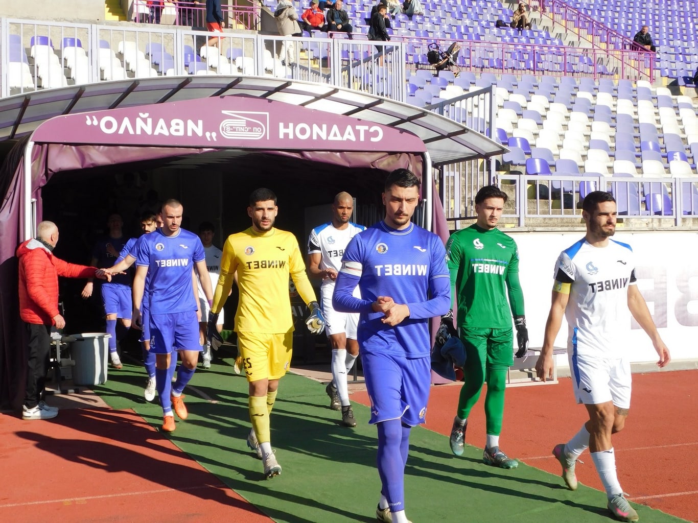 Етър и Дунав не излъчиха победител в атрактивна контрола с 4 гола (СНИМКИ)