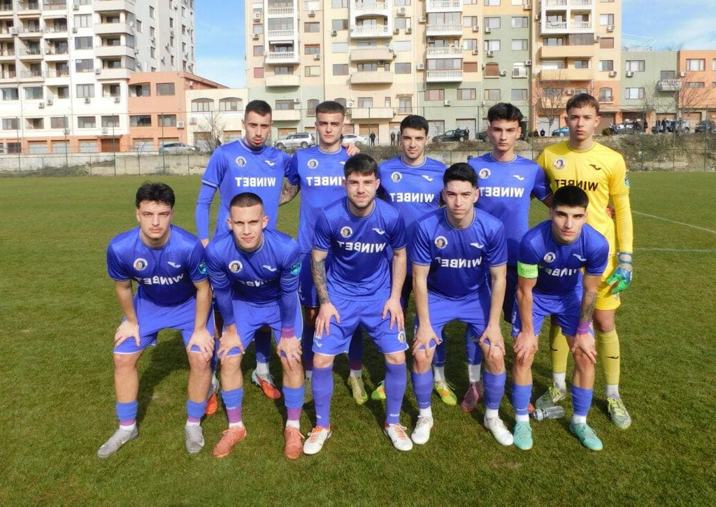 Етър пречупи Пирин край Царевец