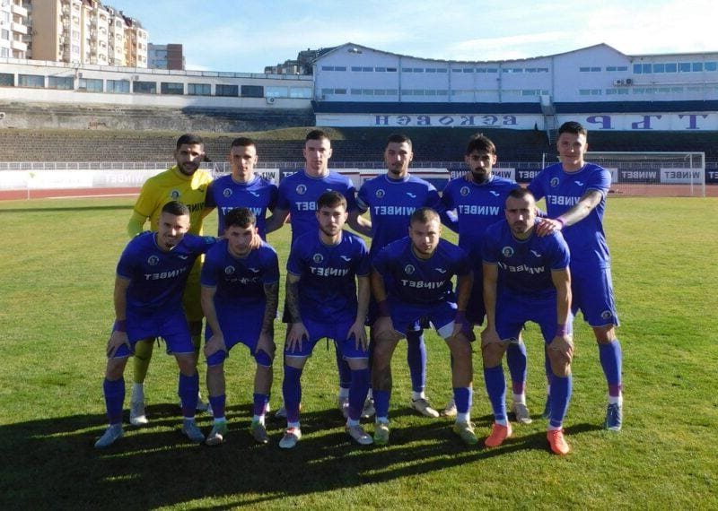 Етър изтръгна в края победата в дербито с Локо (ГО)