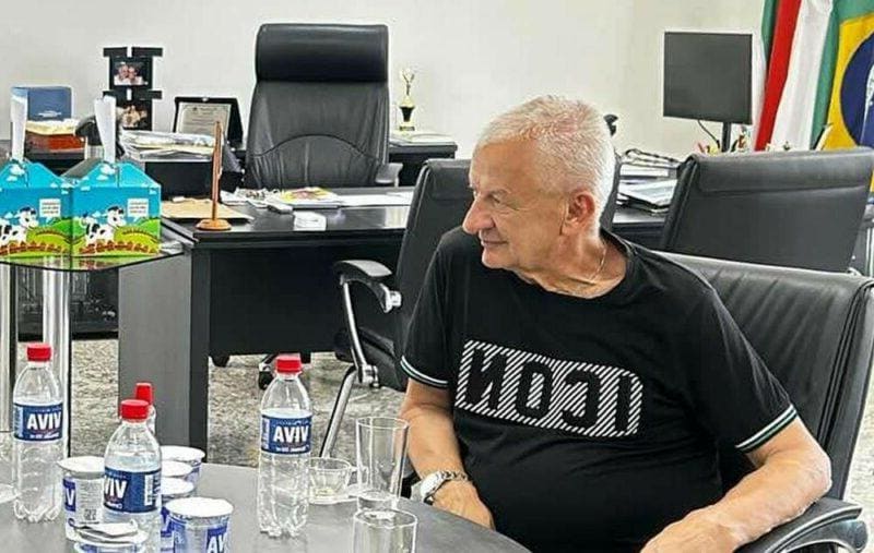 Инвеститори от Абу Даби отрязаха Локо (Пд), Крушарски обвини феновете