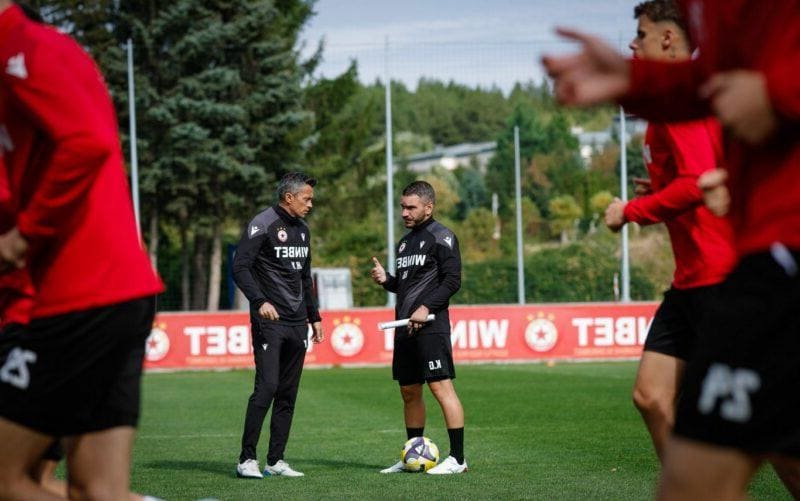 Янев следи изкъсо петима от дубъла на ЦСКА – ще ги интегрира в първия отбор