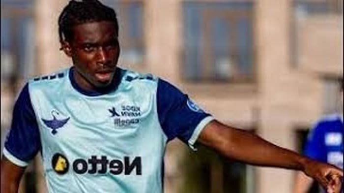 Братът на крило на Манчестър Юнайтед  акостира в Ботев Пд