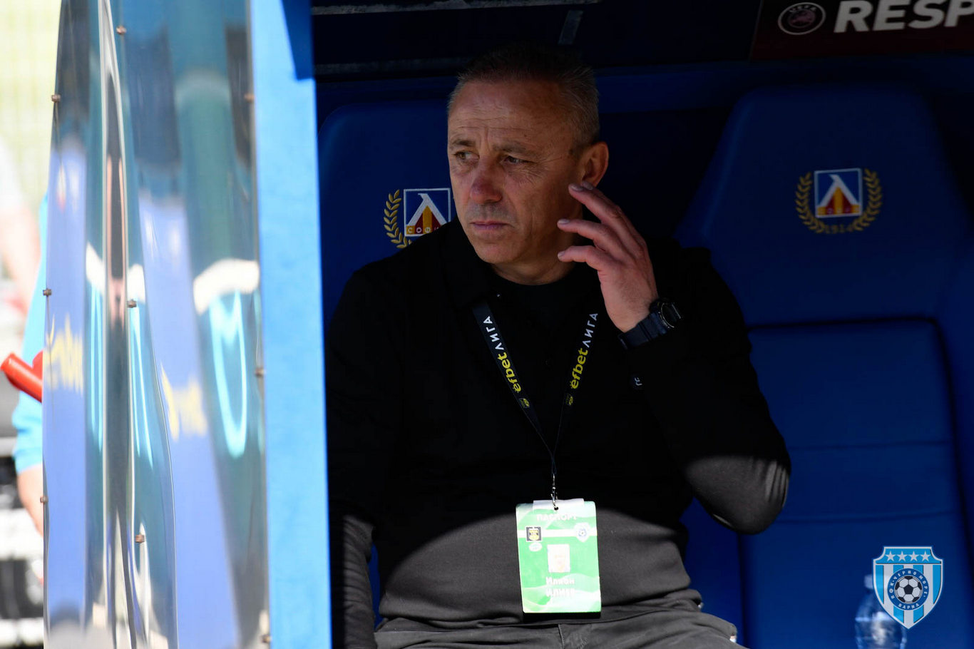 Време е Илиан Илиев да извади нов фокус на масата