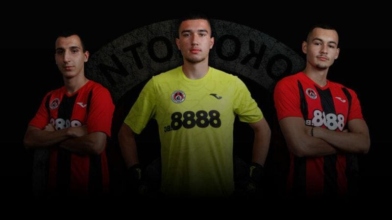 В Локо (Сф) юношите са „пожарникари“