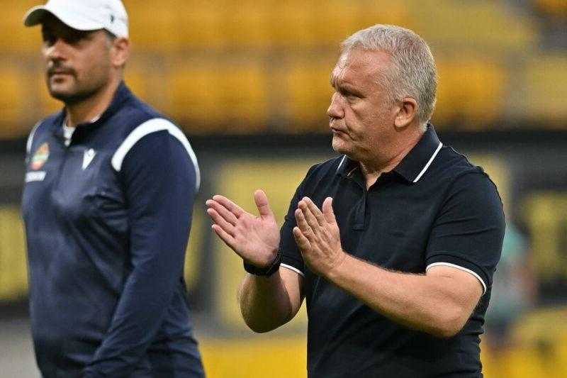 Илиян Филипов категорично отказа оставката: Николай Киров остава треньор на Ботев Пловдив! Илиян Филипов категорично отказа оставката: Николай Киров остава треньор на Ботев Пловдив!