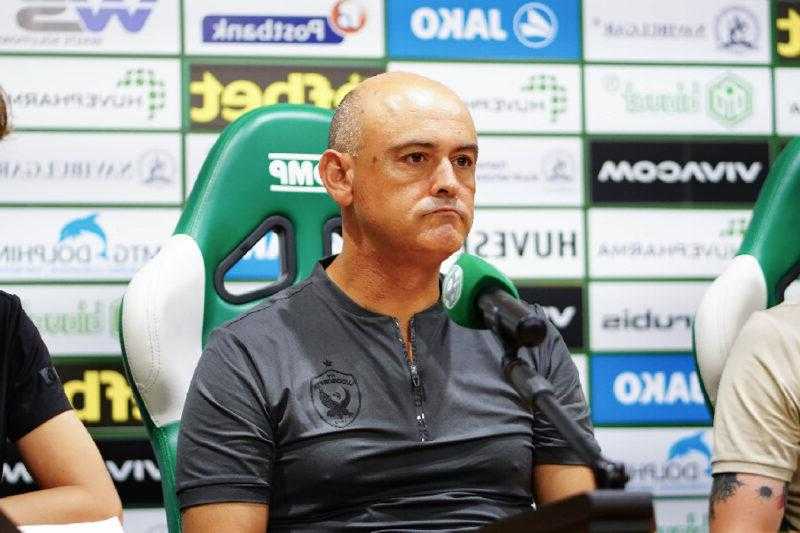 Руи Мота: Работим здраво и очакваме утре да направим много добър
