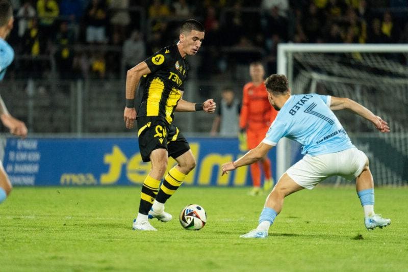 Младок спечели доверието на Херо