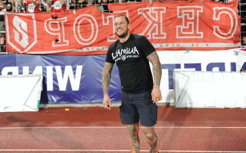 Кюстендилеца за Вангелов: Най-доброто решение! Ще свърши повече работа от всички дотук Кюстендилеца за Вангелов: Най-доброто решение! Ще свърши повече работа от всички дотук