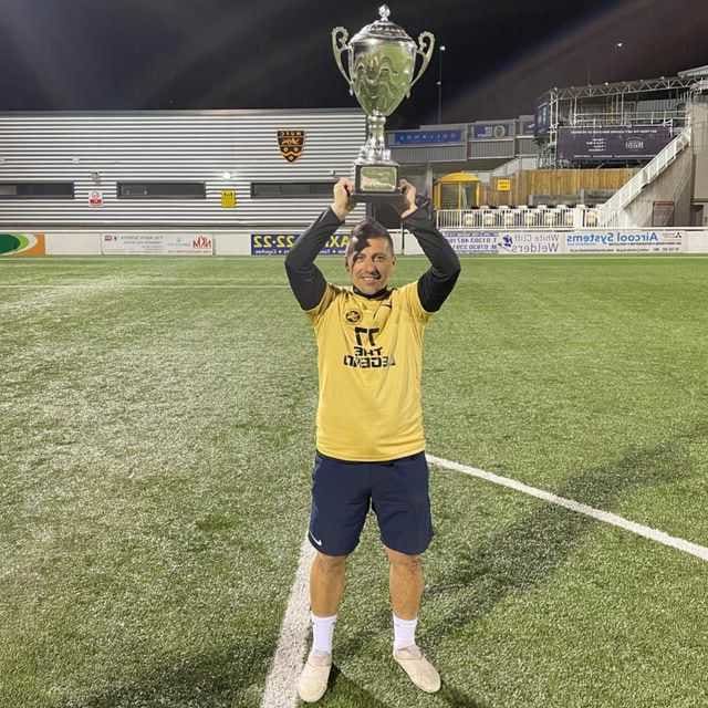 Локо (Сф) готви сериозен удар с работил в Арсенал и Уест Хем