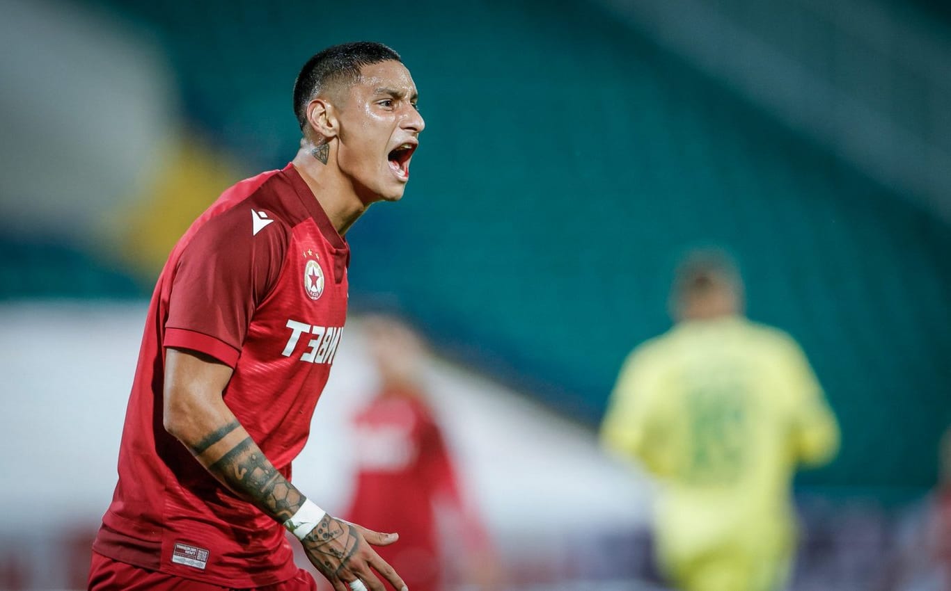 Годой: Да играя редом до Питас е лесно за мен