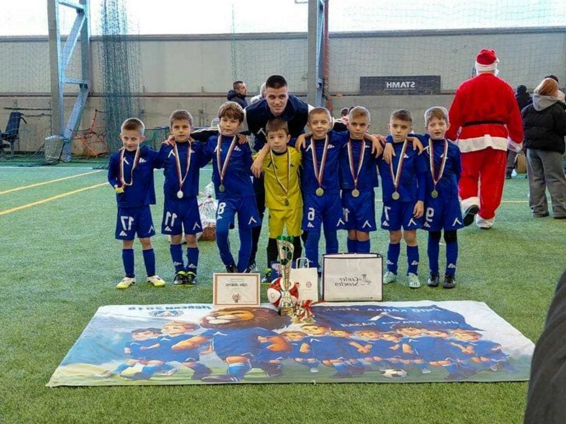 Левски спечели Коледния турнир в София, победи ЦСКА на финала (СНИМКИ)