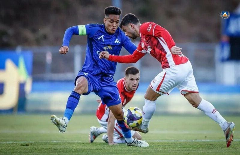 Цунами пред трансфер в Турция