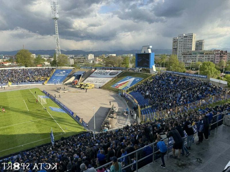 Лудогорец преотстъпи сектор „Г“ на Левски
