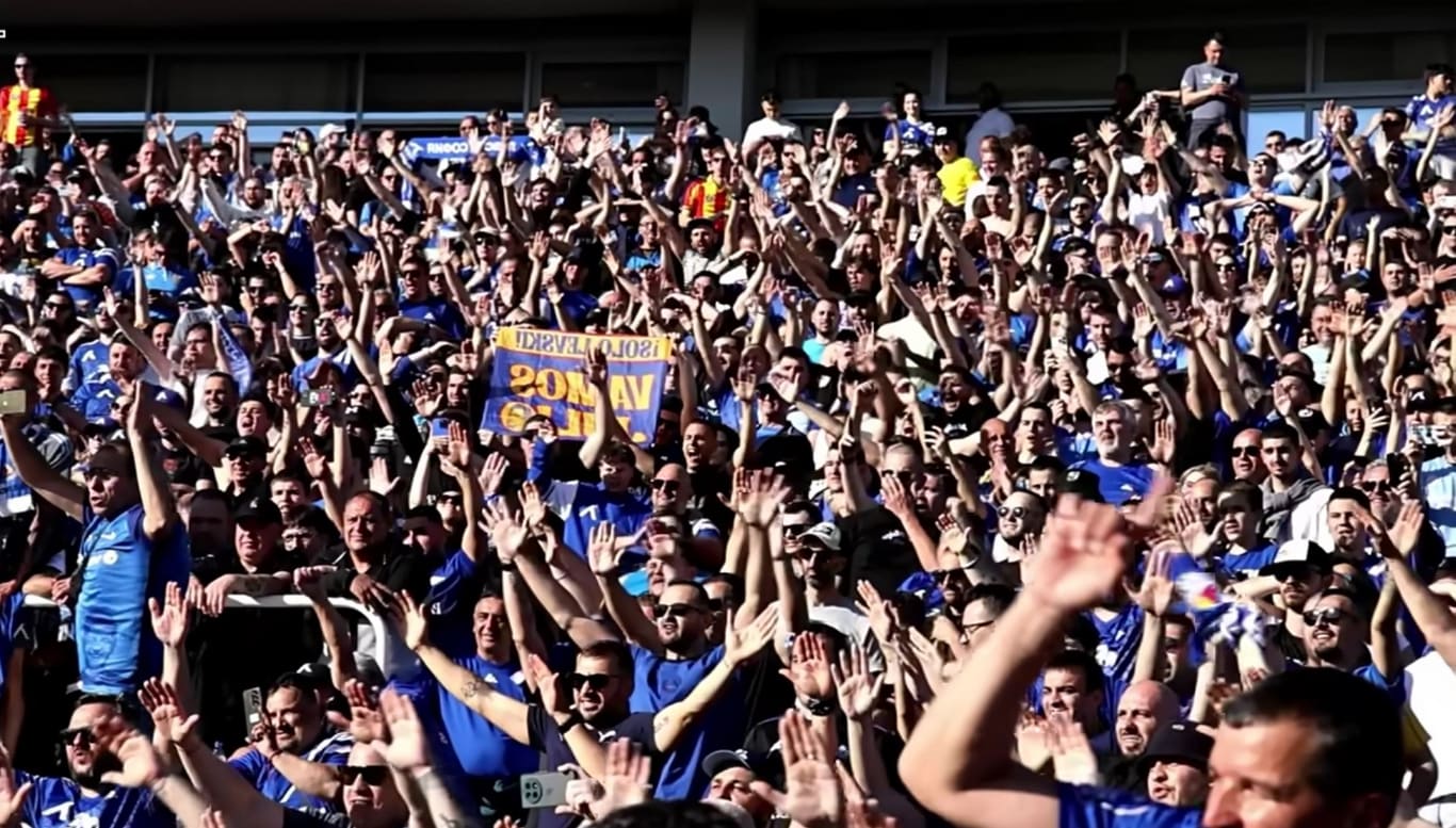 Шапки долу за тези, на които Господ им взе акъла!