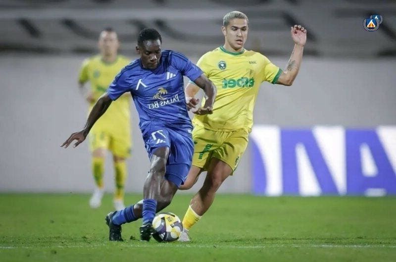 Левски даде бонус почивка на Камдем – защитникът отпраши за Истанбул