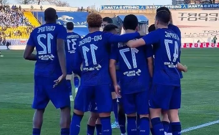 Ще продаде ли Левски две от звездите си? Интересът от чужбина е сериозен