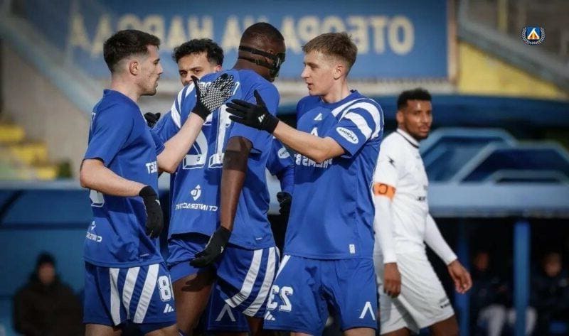 Левски договори почти всичко за раздялата с двама