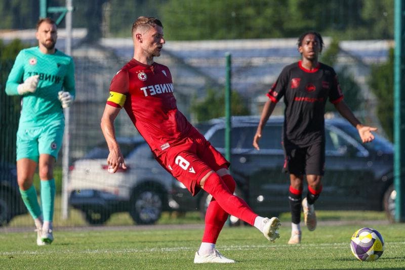 Лиъм Купър с гол за новия си отбор