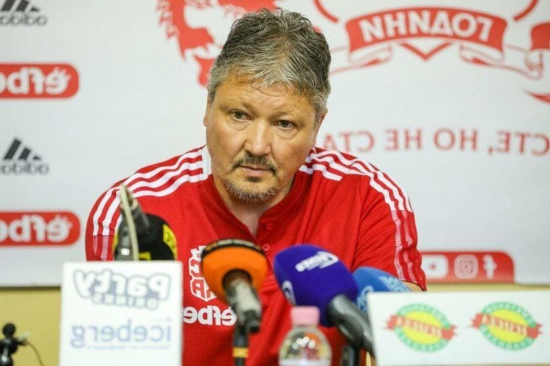 ЦСКА 1948 към Любо Пенев: ЦСКА, феновете и българският футбол са зад теб!