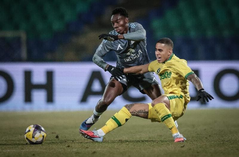 Агенти мътят главата на Камдем