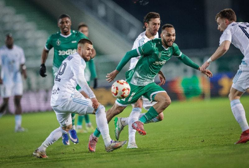 Стъпка встрани за важни футболисти на Левски