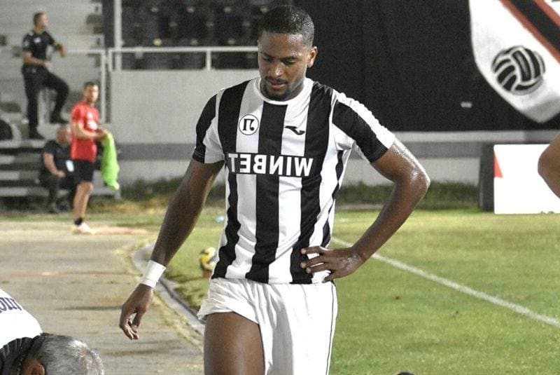 Бразилци искат ас на Локо (Пд)