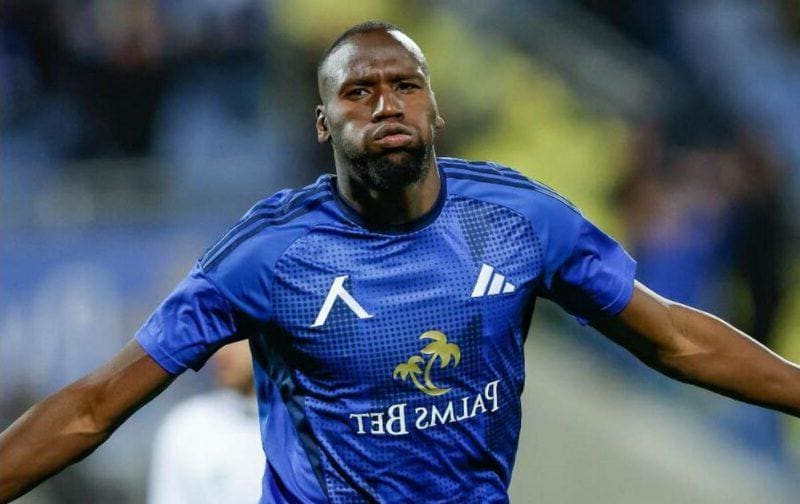 Есперанс не се отказва от Сангаре – вади по-висока оферта