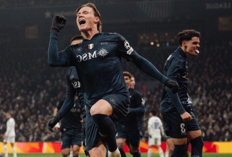 Наполи и Челси в гореща битка за бъдещето си в Шампионска лига