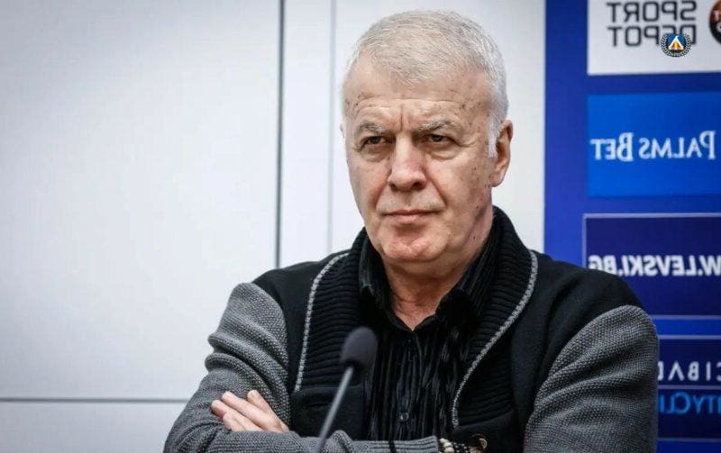 Наско Сираков: Левски вдигна много цената си!