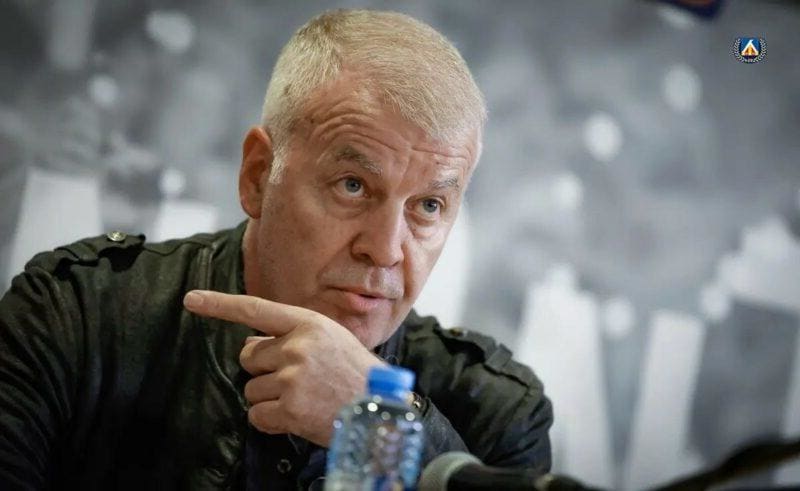 Наско Сираков приел поканата на БФС за среща за бъдещето на Светльо Вуцов в националния отбор Наско Сираков приел поканата на БФС за среща за бъдещето на Светльо Вуцов в националния отбор